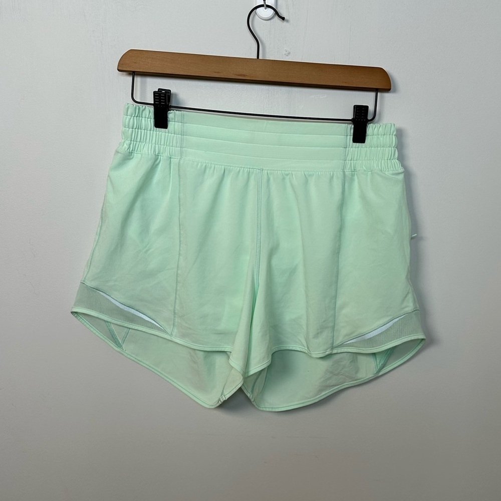 Lululemon Hotty Hot High-Rise Lined Short 4" - Picture 6 of 12